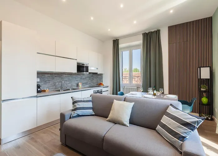 Апартаменты Hostly-colorhome Midtown *