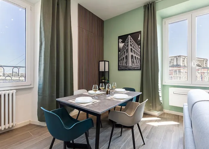 Hostly-colorhome Midtown *